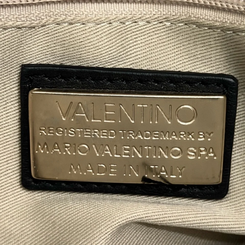 Mario Valentino Black Leather Shoulder Bag with Gold Chain - Picture 13 of 15